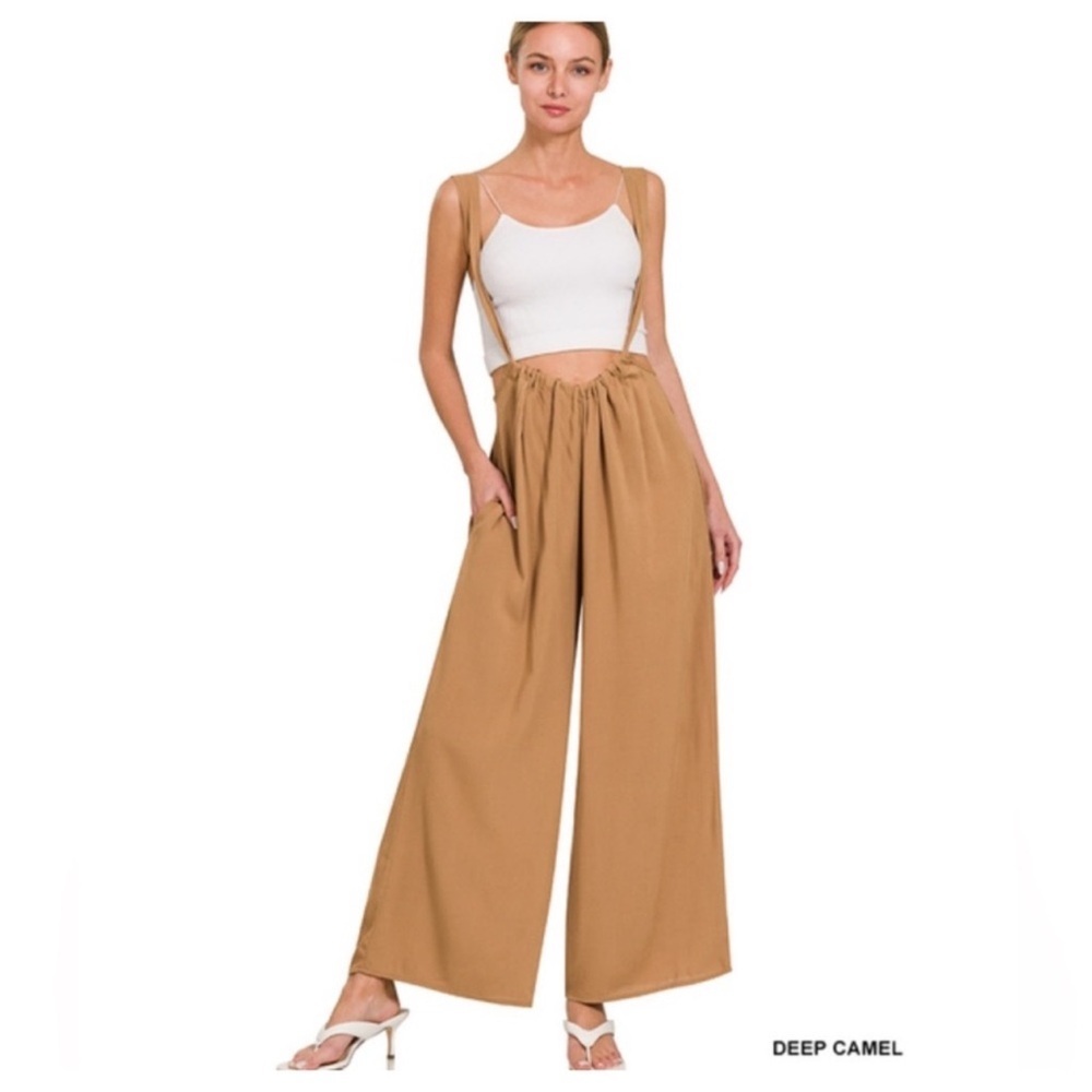 Zenana Suspender Jumpsuit with pockets - Picture 3 of 3